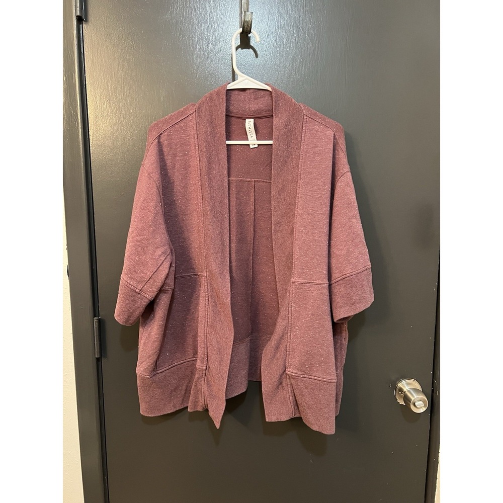 Athleta Size S/M Textured Lotus Wrap Dark Vintage Plum #981475